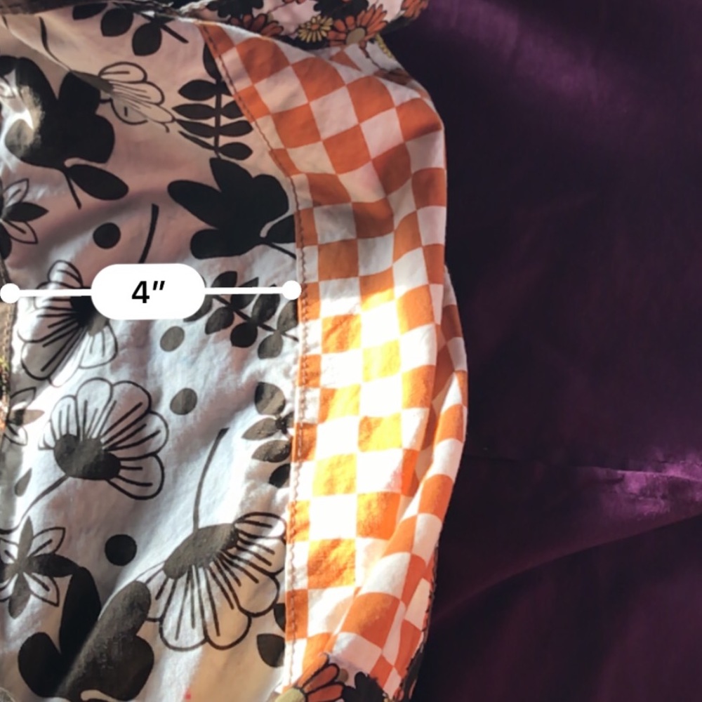 Patterned Hobo Bag - Picture 8 of 8